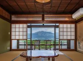 お宿でん吉, casa per le vacanze a Minami Aso