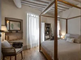 La Casa nel Castello e la Terrazza sul Borgo