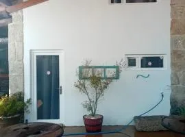 Apartamento a estrenar construcción tradicional en pleno Corazón da Ribera Sacra