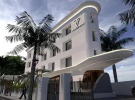 Amico Inn