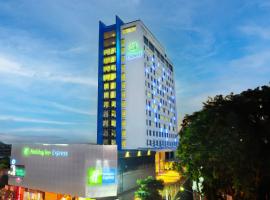 Holiday Inn Express Surabaya CenterPoint by IHG, viešbutis mieste Surabaja