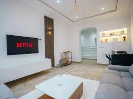 Luxury Beachfront Apartment NOUR ''Iris Plage''