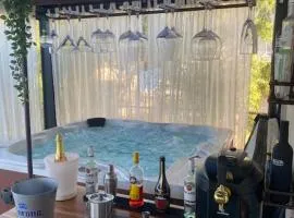 PhilHouse, Jacuzzi Seaview & Bbq