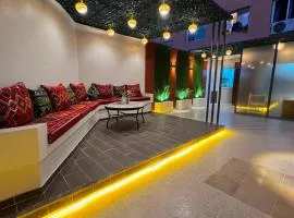 sejour avec Jacuzzi et terrase au coeur du gueliz