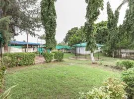 Hotel O Nova Dumas Homestay
