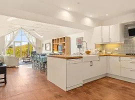 Carew Cottage