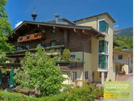 Hotel Gasthof Kröll - inkl Nationalpark-Karte, 1 x Grossglockner Hochalpenstraße kostenlos, verschiedene Bergbahnen kostenlos, Badesee kostenlos, Bus & Zug kostenlos, regionale Küche