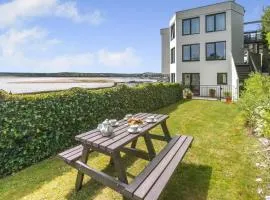 2 Bed in Padstow oc-t32456