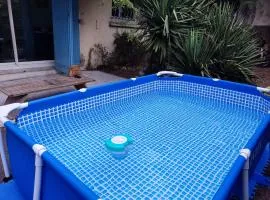 Two-bedroom apartment with swimming pool for kids
