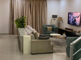 3 bedroom duplex Atlantic, hotel i Maiyegun
