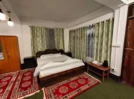 The Jasmit Mount View Homestay