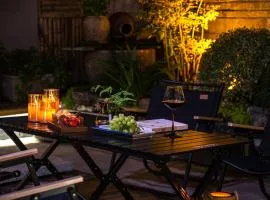 Phoenix Ancient Town Secret Realm Courtyard Boutique Hotel-100 meters from Tuojiang River-Free Souvenir Gift &Offers Paid Guided Hiking ,Local Ethnic Experience ,Professional Travel Photography