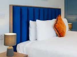 Station Suites