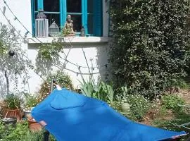 Au jardin croix roussien