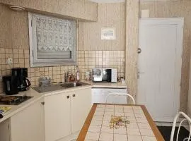 Maison 30m2 Wifi 9mn à Pied Plage Présidents Draps fournis pour le lit
