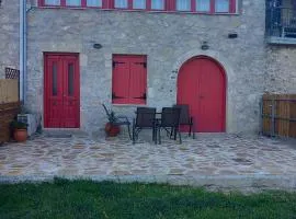 Sweet Red Home