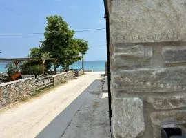 House Thomi