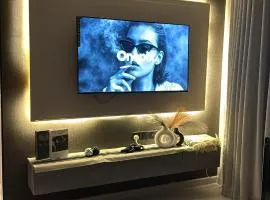 استديو مودرن مقابل البحر
