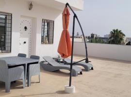 Rooftop Apartment, hotel na praia em Monastir