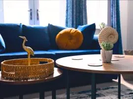 Grandeur at Kennedy-Modern 5 Bedrooms- Sleeps 9-WiFi- Parking