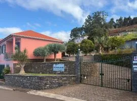 Vila Rocha Do Sol 59B - Ensuite Room With Balcony View