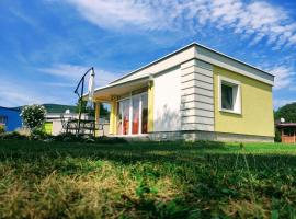 Rodinné apartmány Vlatka s veľkým pozemkom, apartmen di Kaluža