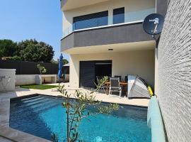 Villa Lina Sea Breeze, hotel v destinaci Ližnjan
