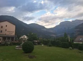 Edelweiss Hotel