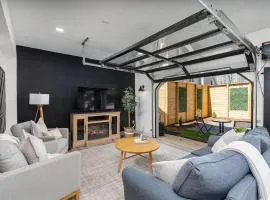 Pickleball - 2 Master Suites - Fire Pit - Game Rm
