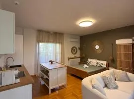 The Gardenian - 15 min from Athens Airport
