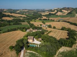 Casa Ginevra - Cottage With Private Pool, hotel a Fratte Rosa