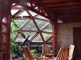 Ohana Earthship, ξενοδοχείο σε San Javier
