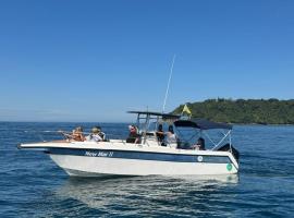 Passeios de Lancha em Ubatuba - New Mar Turismo, boat in Ubatuba