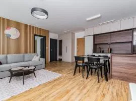 Perła Mierzei - apartament z parkingiem i klimatyzacją by Grand Apartments