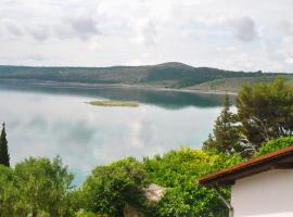 Apartment Bonaca, viešbutis mieste Posedarė