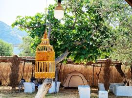 Camping Ullishtja, hotel v destinaci Qëparo