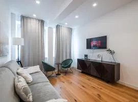 Duomo Area Luxury Design & Netflix Mood