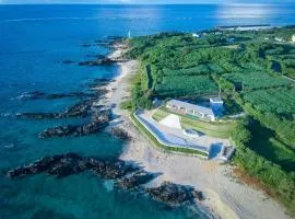 St Maire Yoron Sheera Villa