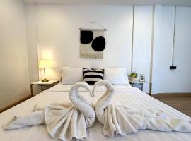 Urban Muji Oasis Ratchada-Lat Phrao Chatuchak MRT, hotel en Ban O Pao