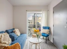 Modern 3BR in Griffintown