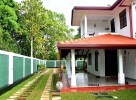 aloka resort, hotel em Mihintale
