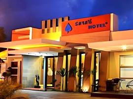 Savali Hotel, hotel in Kampungdurian