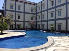 Puri Indah Hotel, hotel poblíž Mezinárodní letiště Lombok      - LOP, Cakranegara