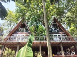 Tanshikar Spice Farm Cottages, ξενοδοχείο σε Vichondrem