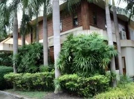 Rai Sai Luang Resort
