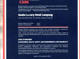 Asoka Luxury Hotel, hotel in Bandar Lampung