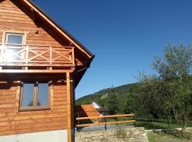 Słoneczna Chata Pod Śnieżnicą Kasina Wielka, hotel v destinaci Kasina Wielka
