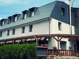 Hotel ELMA