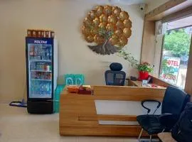 Hotel Mukund and Restaurant