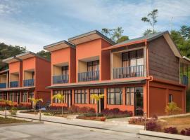 Happy Village Kundasang, hotel in Kampong Naradaw